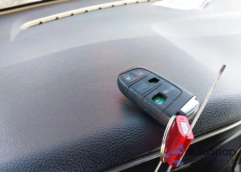 2016 Dodge Challenger Sxt z USA, uszkodzony, nr VIN 2C3CDZAG3GH337080